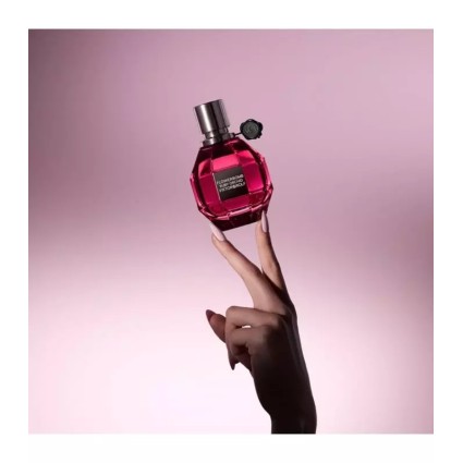 "V&R Flowerbomb Ruby Orchid: A sensual, fruity, orchid, vanilla."