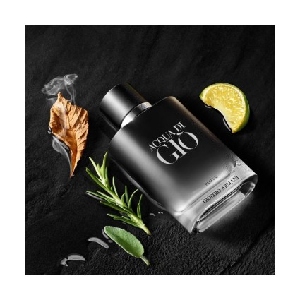 "Armani Acqua Di Giò Parfum: An intense, sophisticated, and deep aquatic."