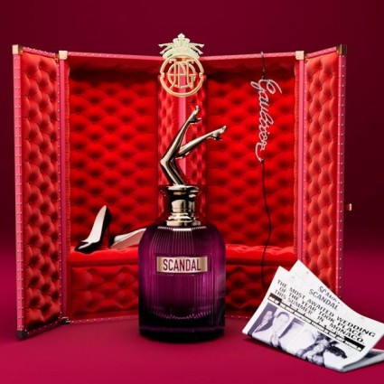 "JPG Scandal Intense Femme: A deep, sweet, honey chypre floral."