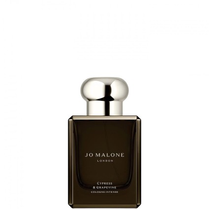 "Jo Malone Cypress & Grapevine: Aromatic, woody, fresh, bold."