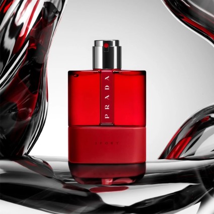 "Prada Luna Rossa Sport: A dynamic, spicy, ginger, juniper."