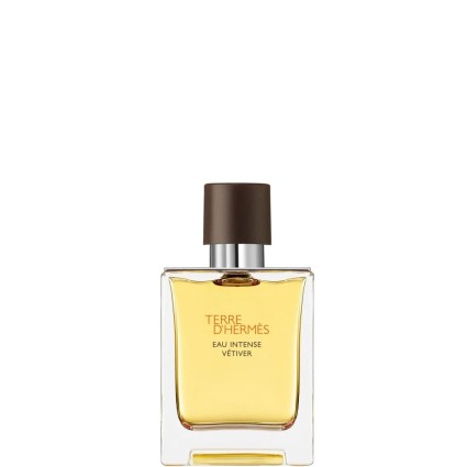 "Hermès Terre d'Hermès Vetiver: A strong, earthy, woody vetiver."