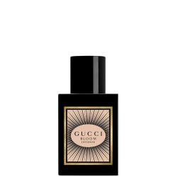 Created by master perfumer Alberto Morillas, this deeply floral and addictive fragrance reveals a divine trail,