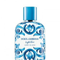 "This woody aromatic composition offers a unique blend of vibrant freshness and profound sensuality, perfect for the man who emb
