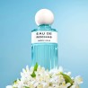"Eau de Rochas Néroli Azur opens with sparkling Neroli and Bergamot, brightened by a hint of juicy Blackcurrant bud, creating an