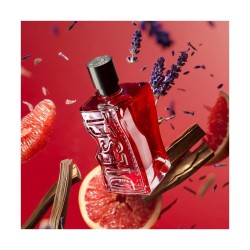"D by Diesel opens with a vibrant, spicy kick of Ginger and sparkling Bergamot, infused with the clean, aromatic freshness of La