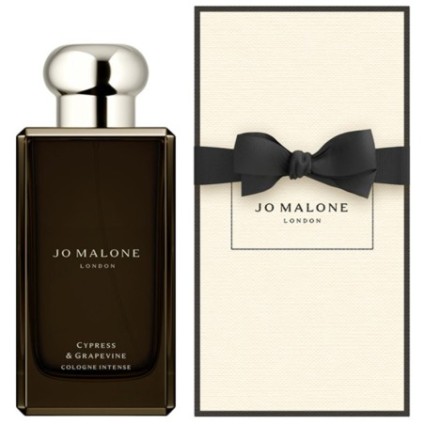 "Jo Malone Cypress & Grapevine: Aromatic, woody, fresh, bold."