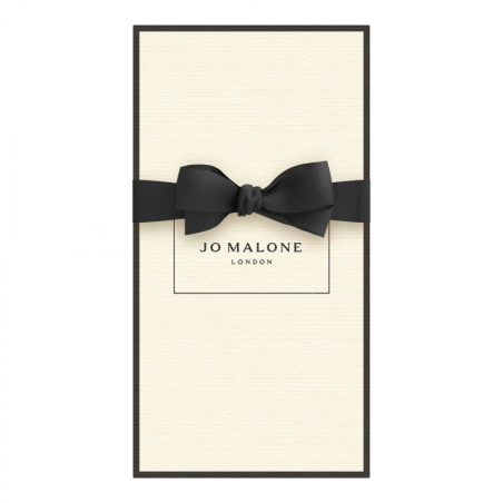 "Jo Malone English Pear & Freesia: Fresh, fruity, floral, sweet."
