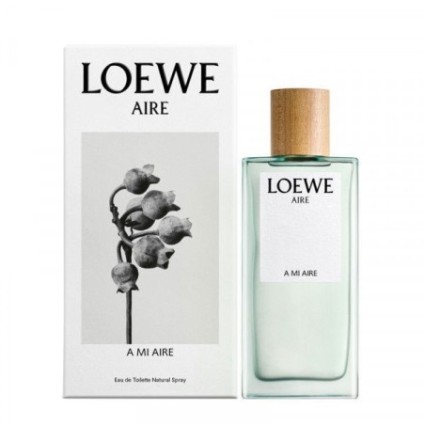"Loewe A Mi Aire: A fresh, green, floral, light, airy scent."