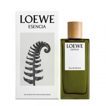 "Loewe Esencia EDP: A powerful, woody, aromatic, intense."